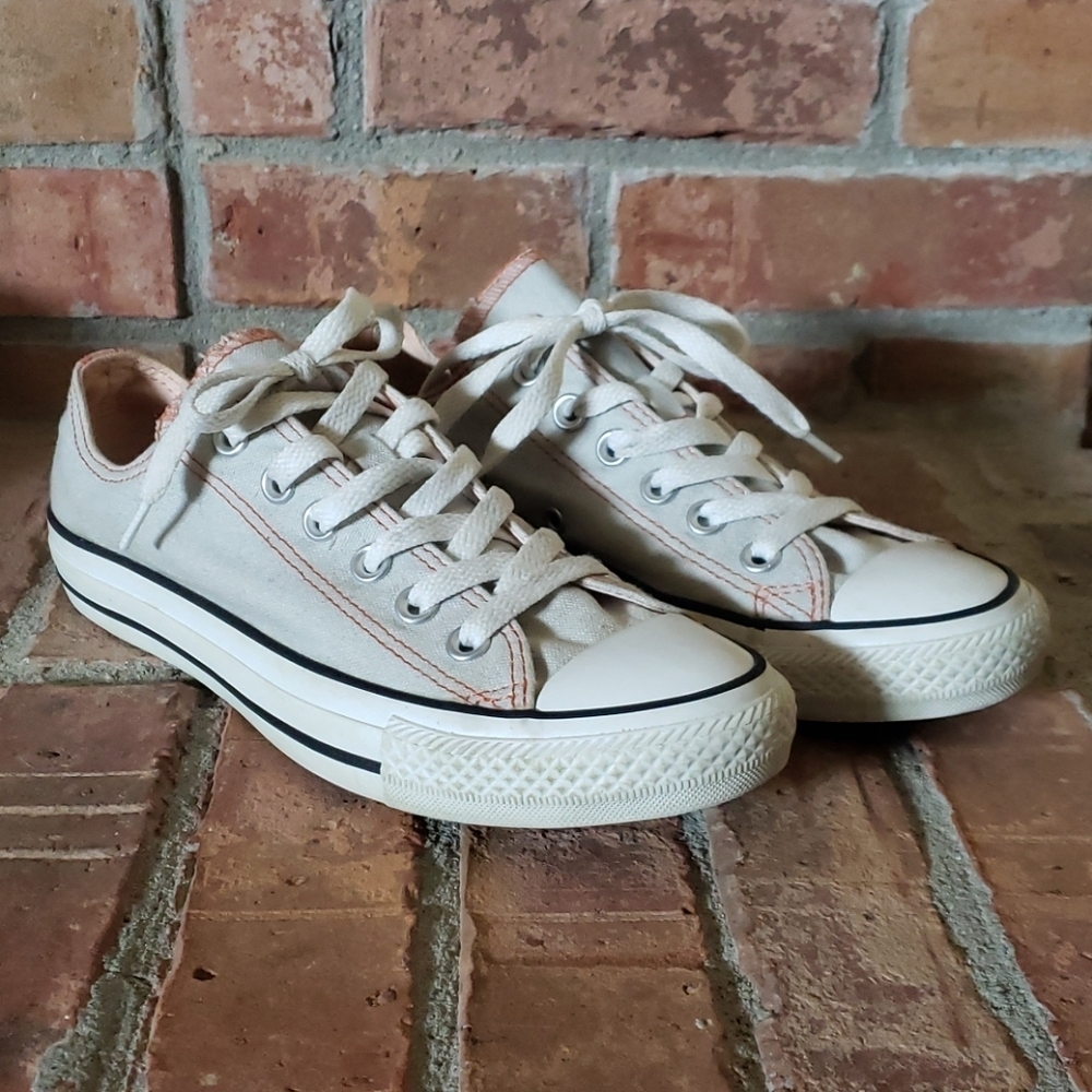 Gray & Peach Converse